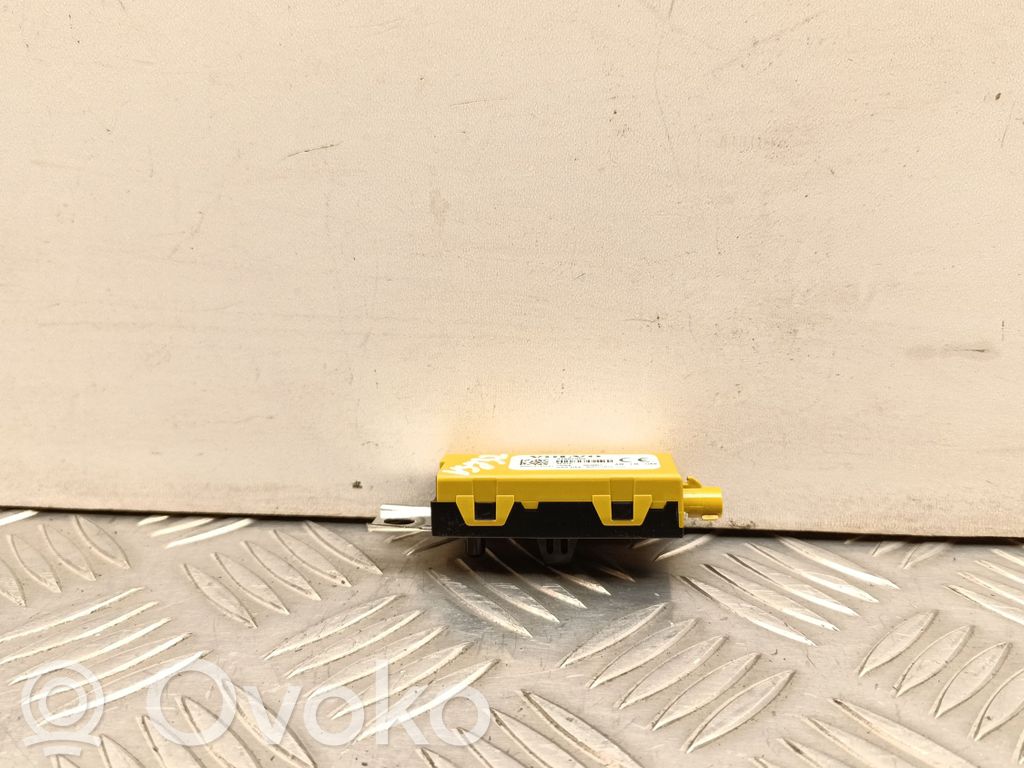 Volvo XC40 Antenos stiprintuvas 