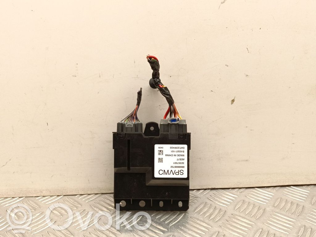 Polestar 2 Tailgate/trunk control unit/module 