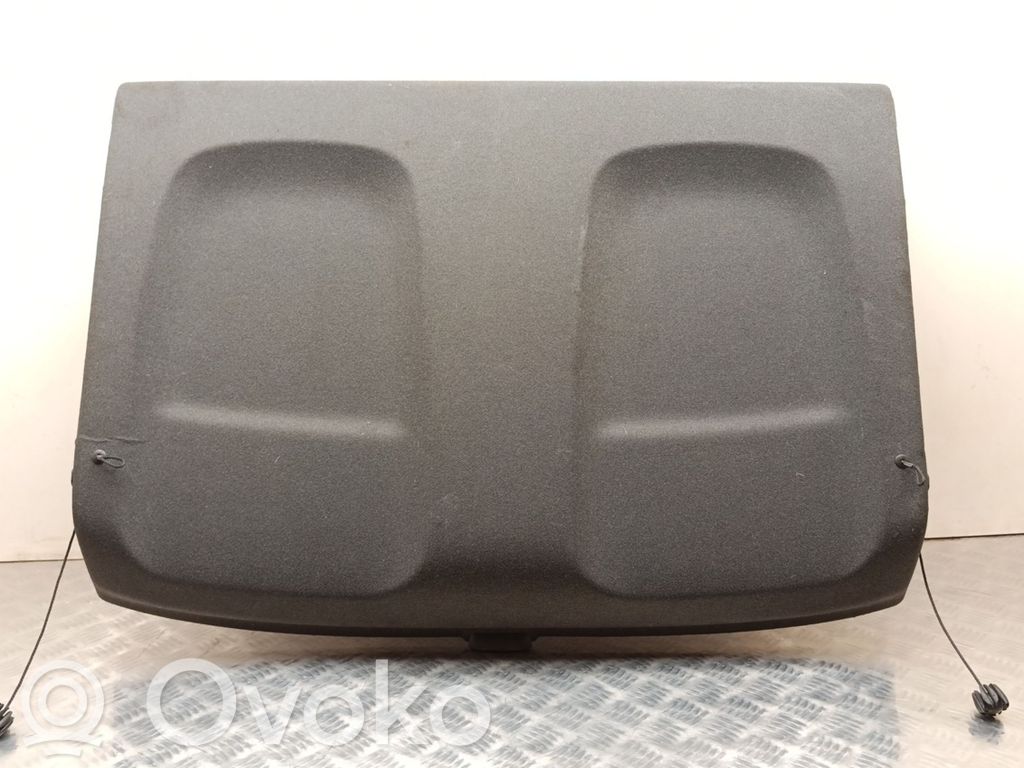 Volvo XC40 Hattuhylly 