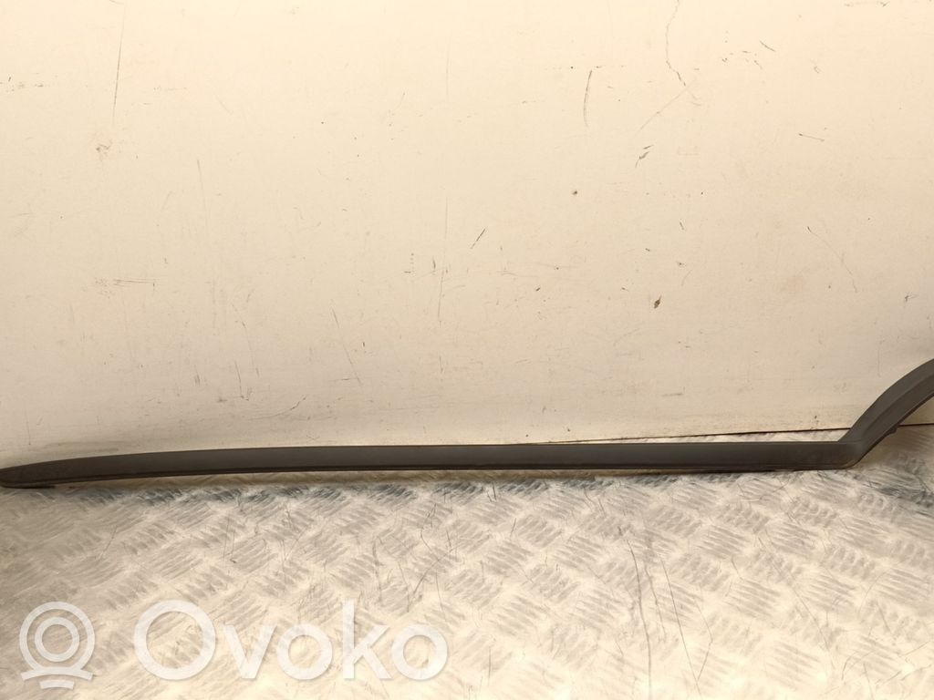 Volvo XC40 Windshield trim 