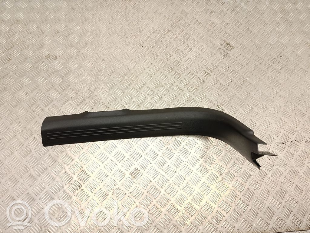 Volvo XC40 Listwa progowa przednia 