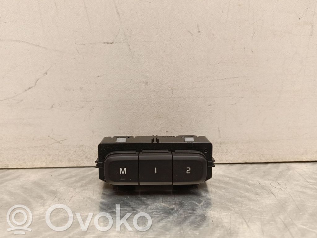 Volvo XC40 Interruptor de control del asiento 