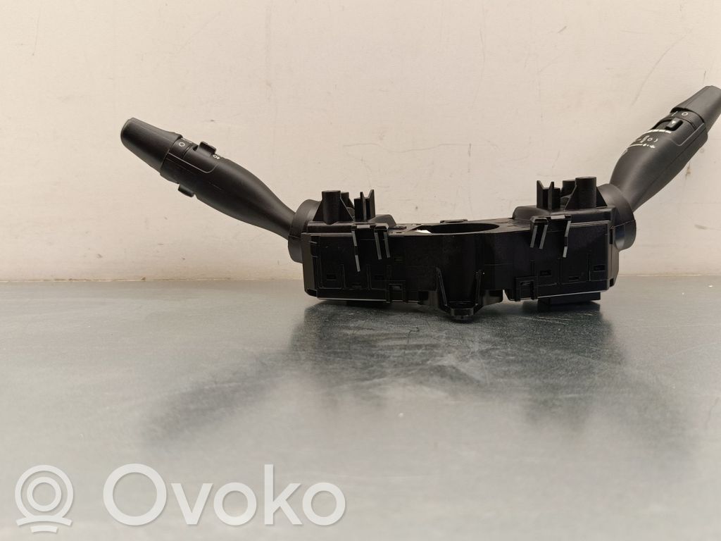 KIA Sportage Leva/interruttore dell’indicatore di direzione e tergicristallo 