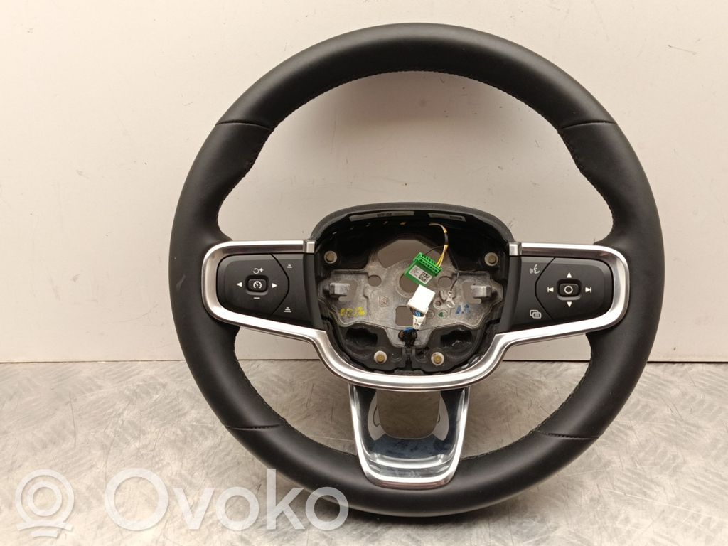 Volvo XC40 Volante 