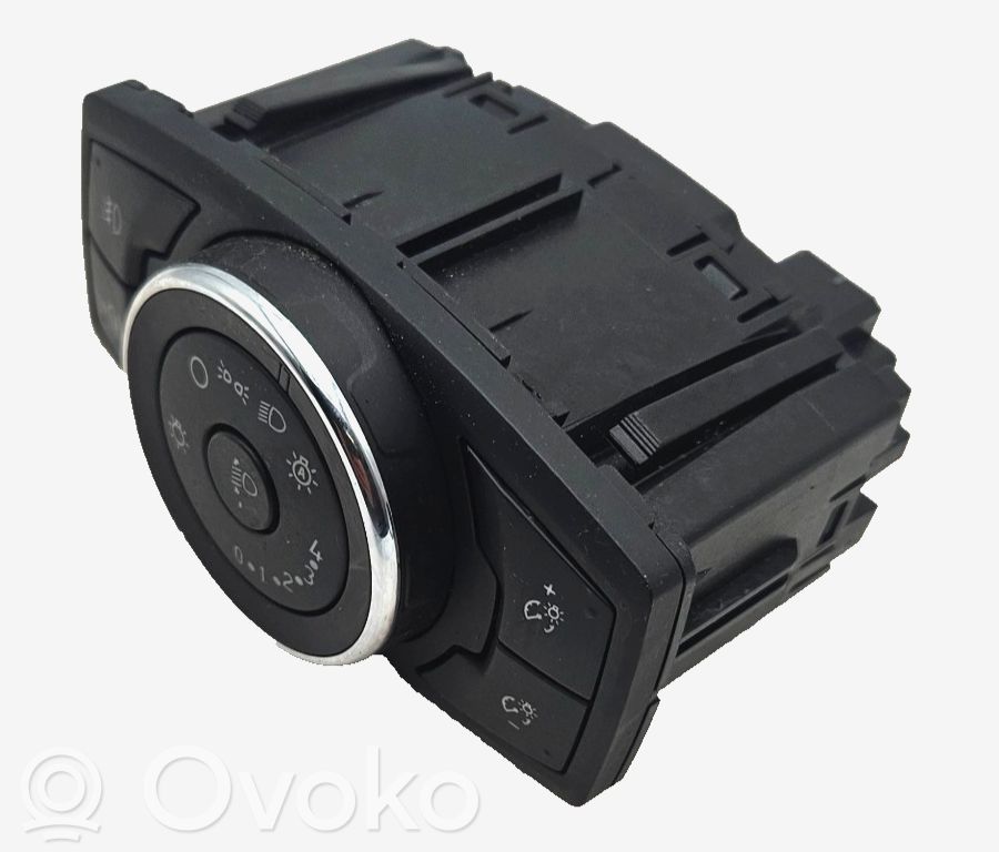 Interrupteur d’éclairage   DG9T13D061HEW,DG9T13D061HEW,DG9T13D061HEW,1701342202