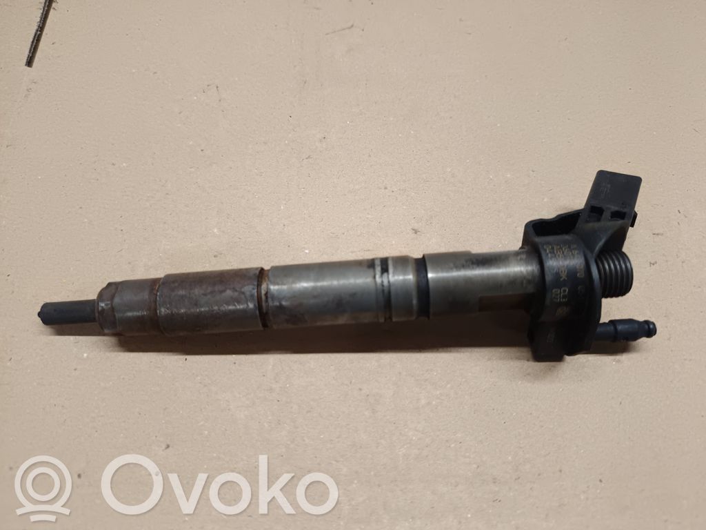Inyector de combustible   A6420700587,0445115,060110