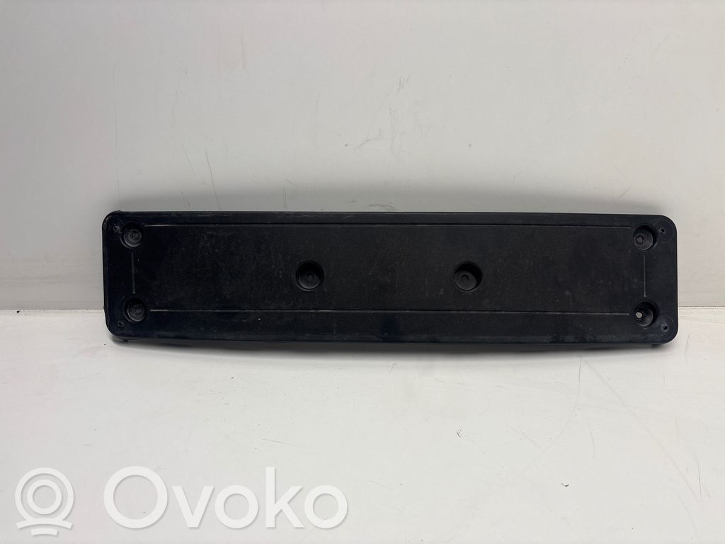 BMW 4 G22 G23 G24 G26 Ramka przedniej tablicy rejestracyjnej 