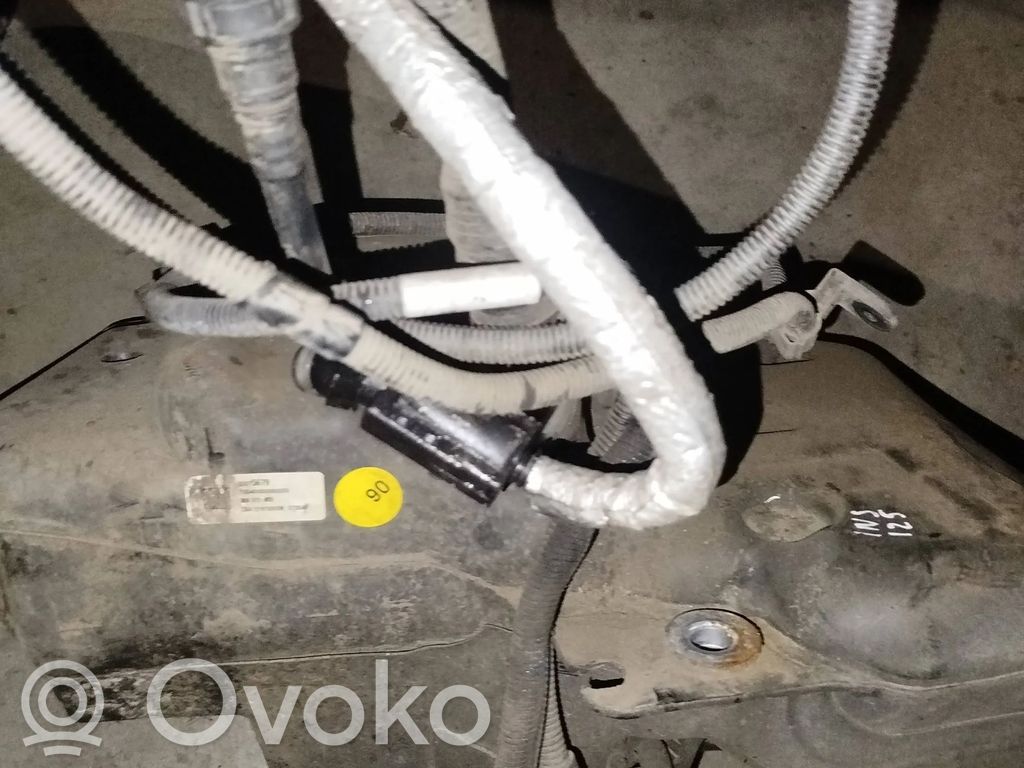 Opel Insignia B Zbiornik płynu AdBlue 