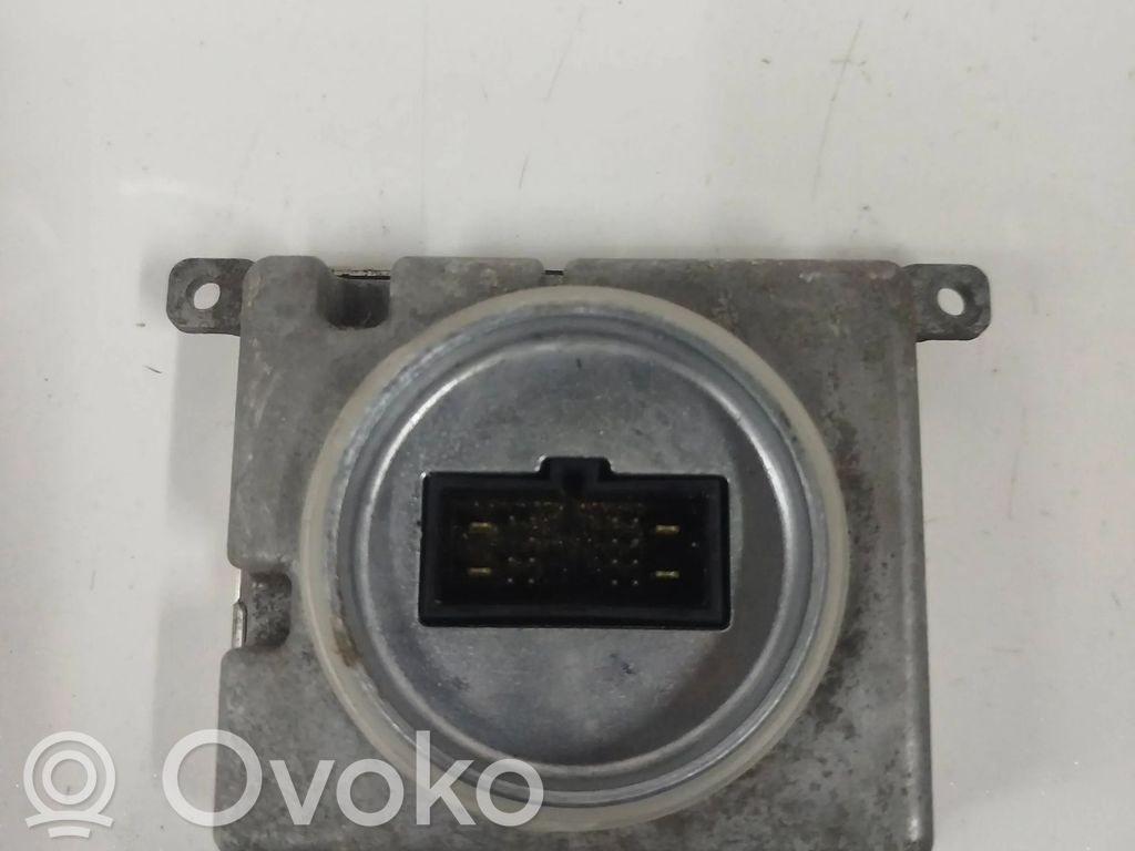 Opel Astra K Lastre de faros xenón 