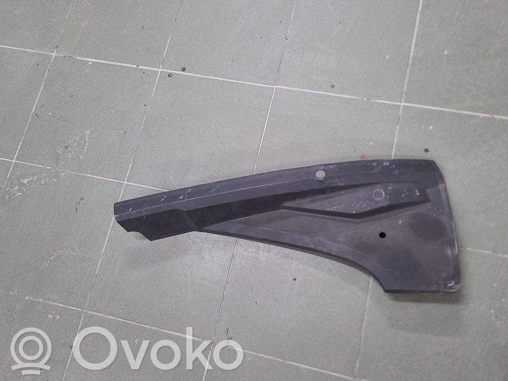 Audi Q8 Halterung Scheinwerfer 