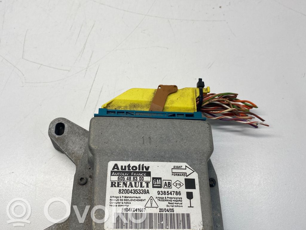 Opel Vivaro Unitate/modul de comandă airbaguri 