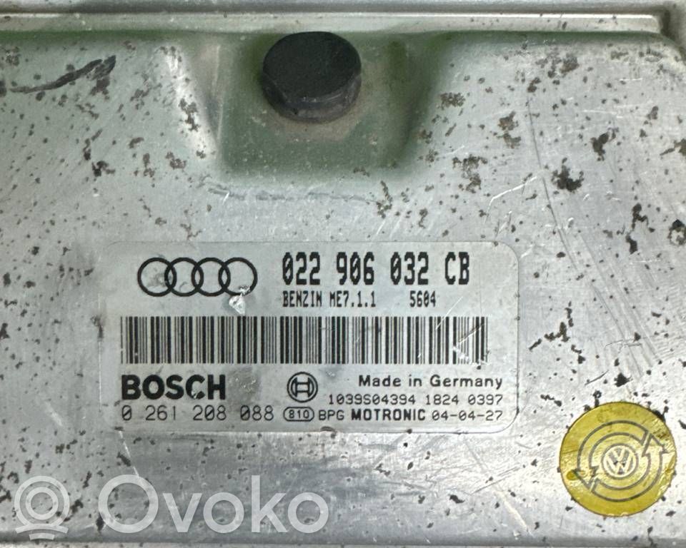 Engine control unit/module ECU   022906032CB,1039S04394,0261208088