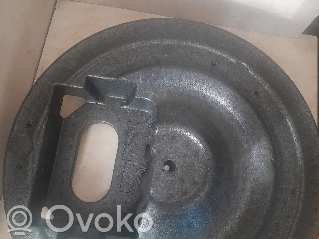 Volvo V70 Zestaw narzędzi 