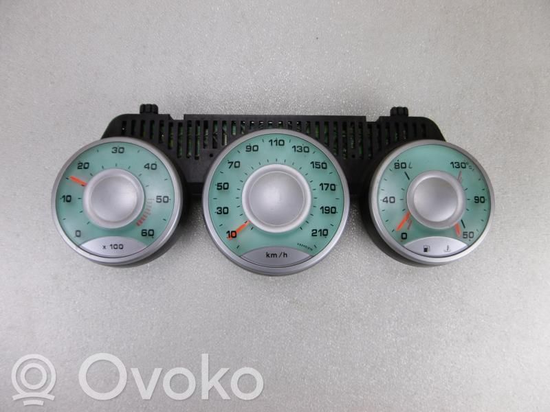 Citroen C8 Speedometer (instrument cluster) 