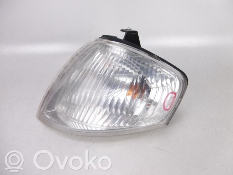 Mazda 323 Seitenblinker 