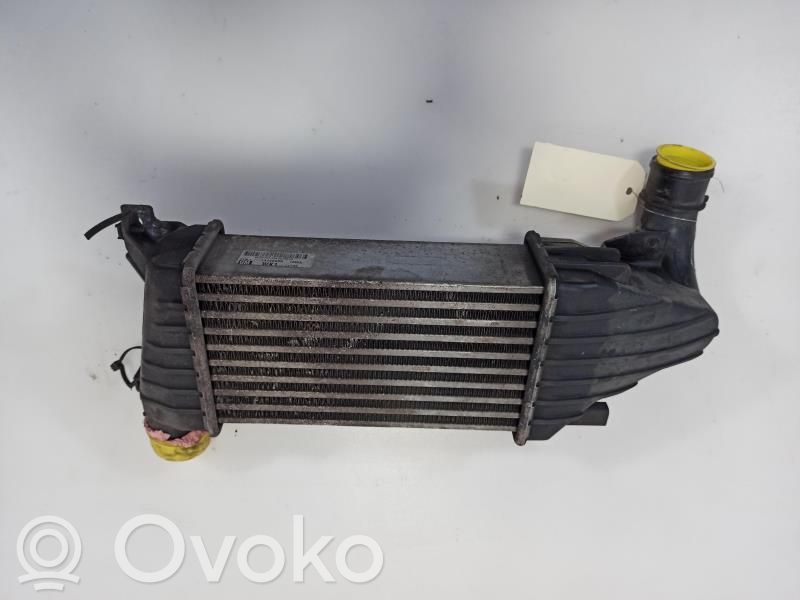 Opel Astra H Interkūlerio radiatorius 