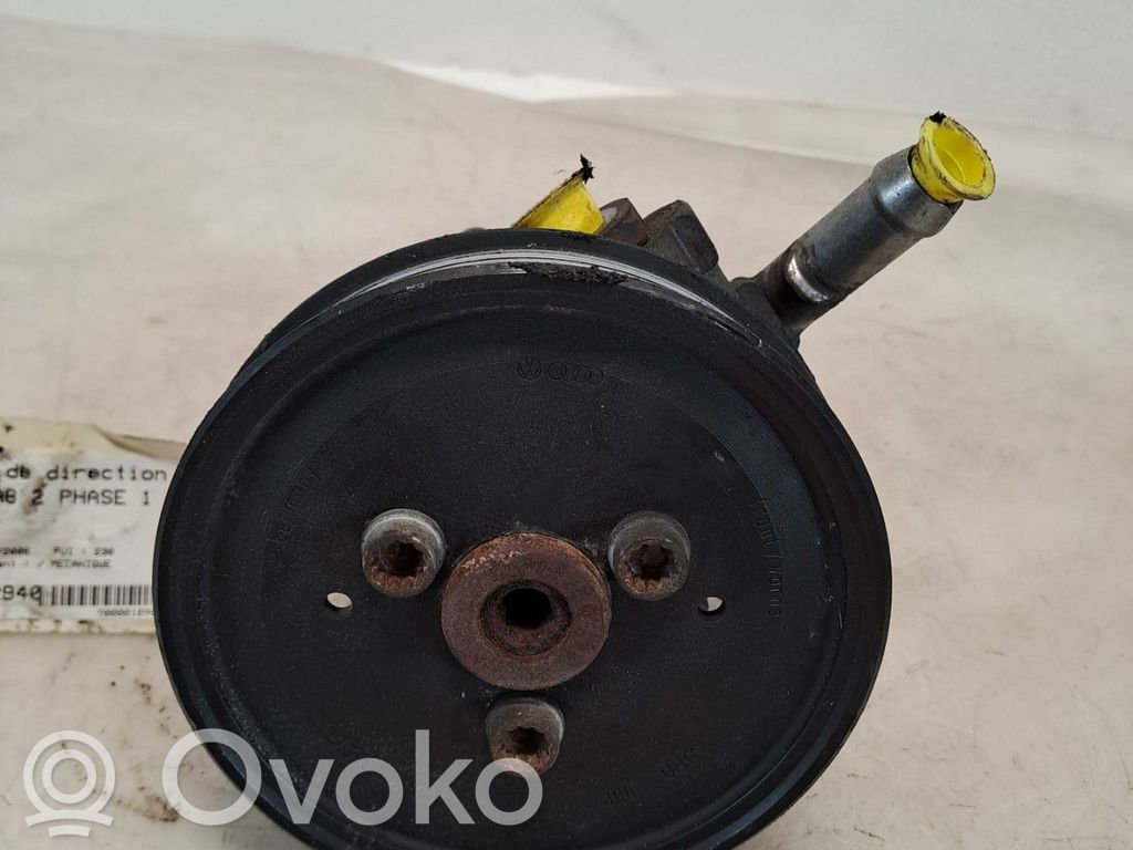 Ohjaustehostimen pumppu   4E0145156B,DP4208