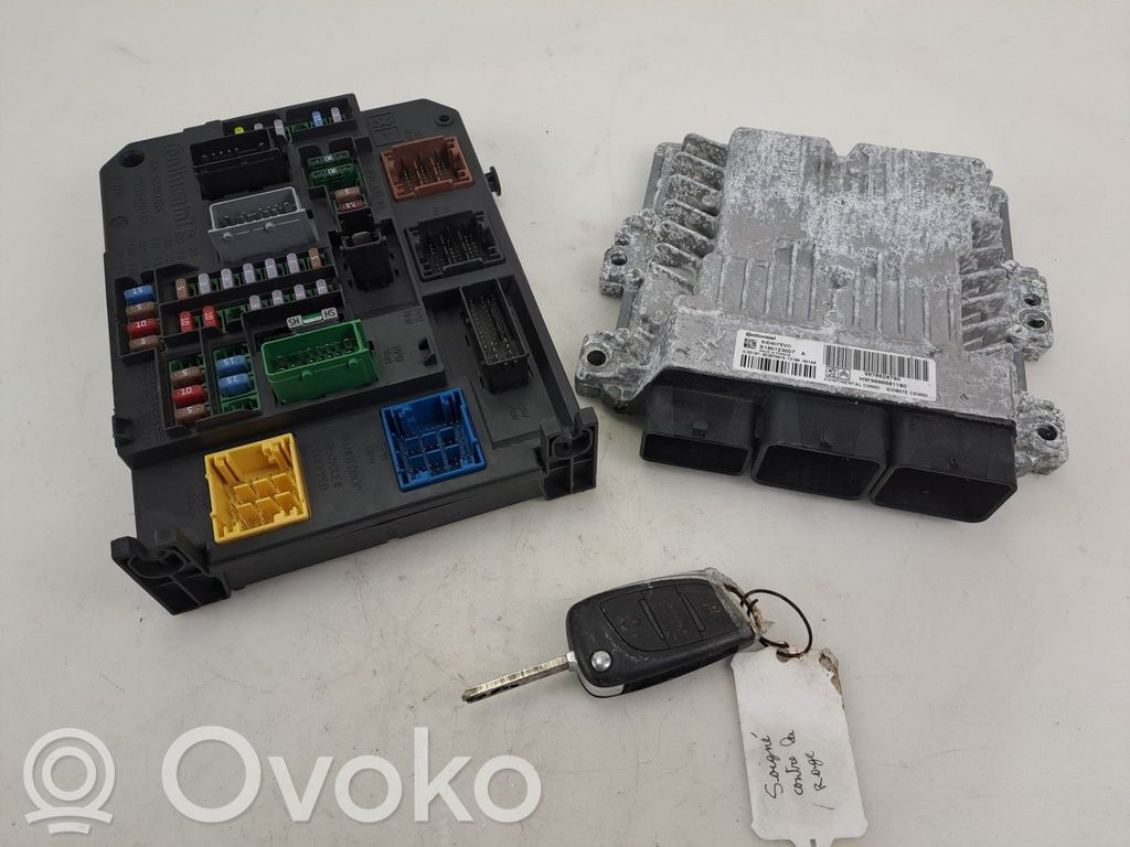 Citroen C4 II Engine ECU kit and lock set 