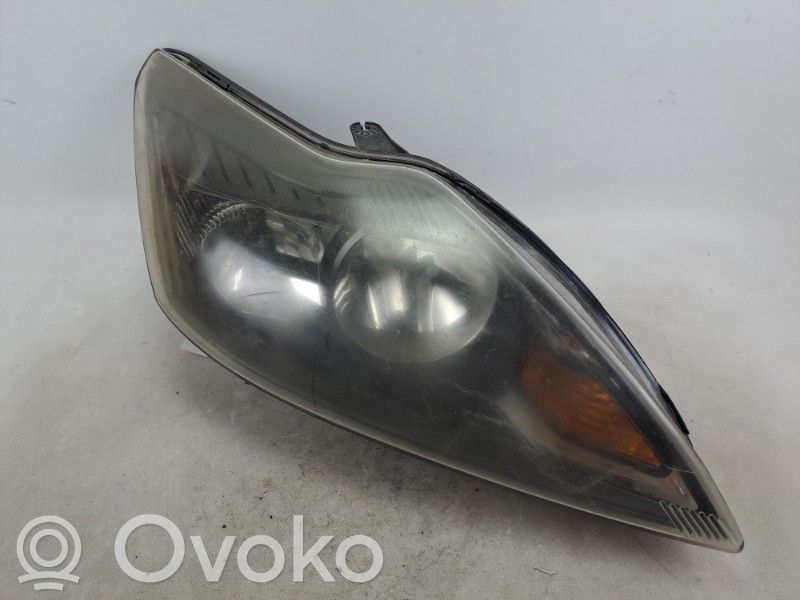 Ford Focus Headlight/headlamp 