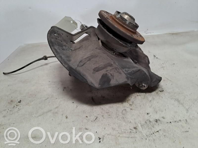 BMW 3 E46 Achsschenkel vorne 