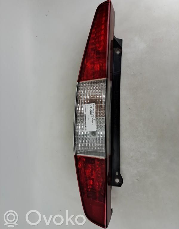 Fiat Doblo Lampă spate în caroserie 