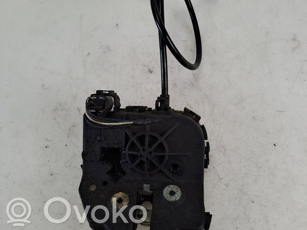 Ford Focus Spyna galinio dangčio 