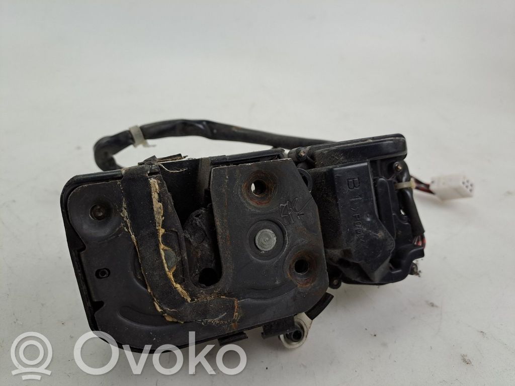 Mazda 323 Etuoven lukko 