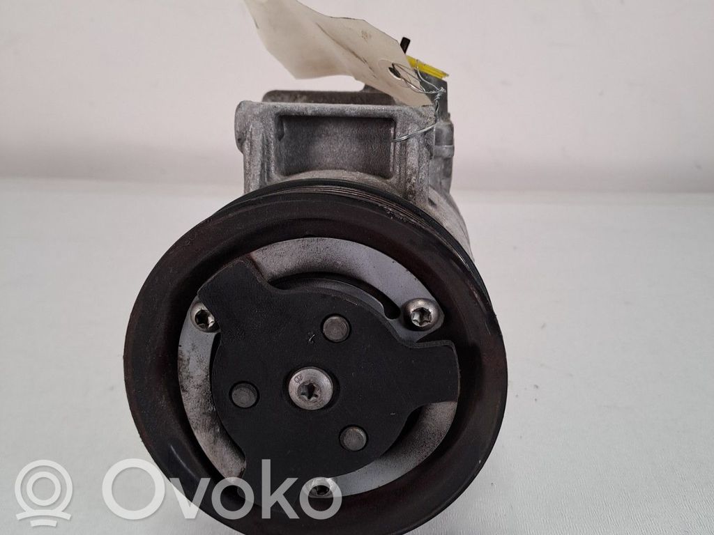 Volkswagen Golf VI Compressore aria condizionata (A/C) (pompa) 