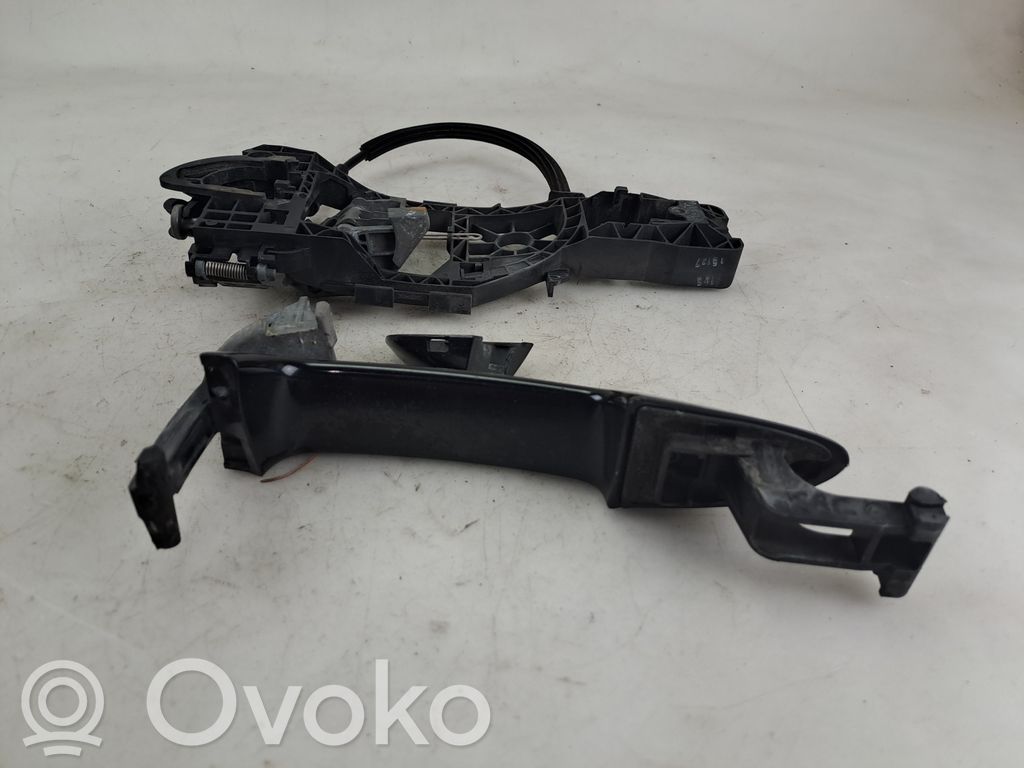 Volkswagen PASSAT B6 Klamka zewnętrzna drzwi tylnych 
