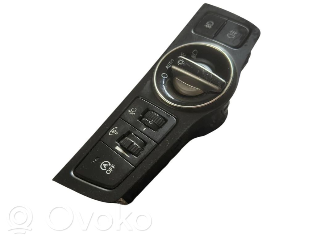 Interruptor de luz   933003Z970,39R1051000