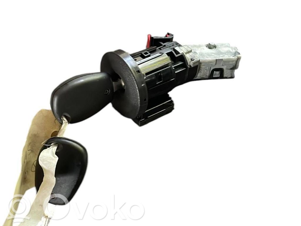 Dacia Sandero Ignition lock 