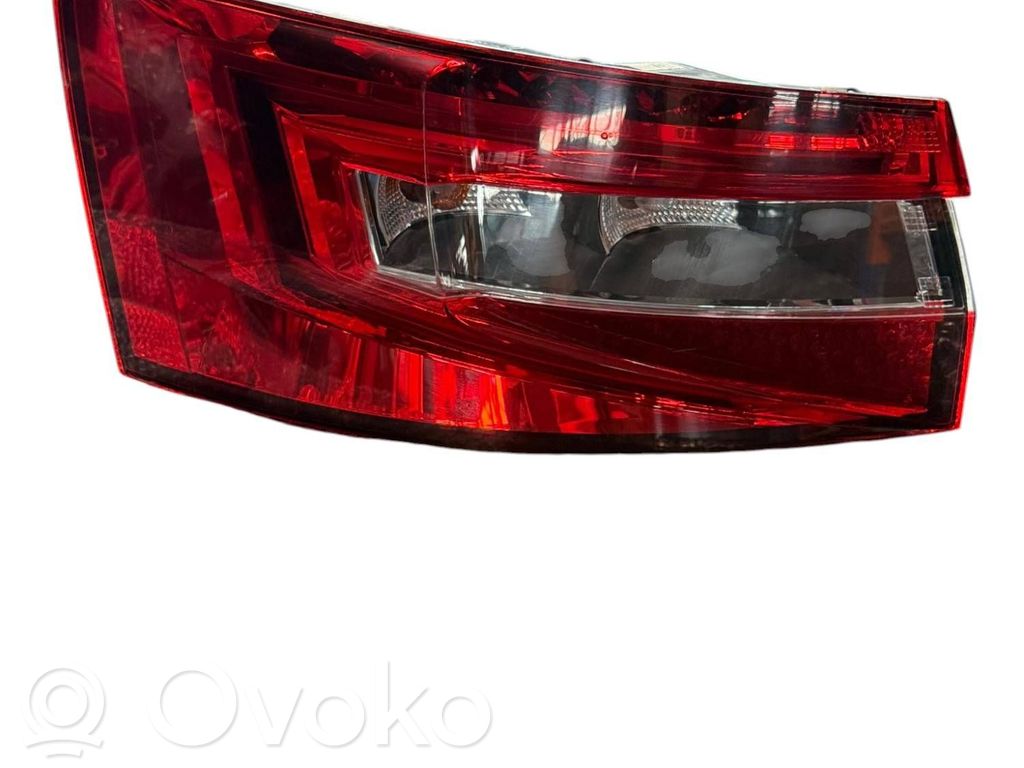 Lampa tylna   3V5945207,00197223,00195137