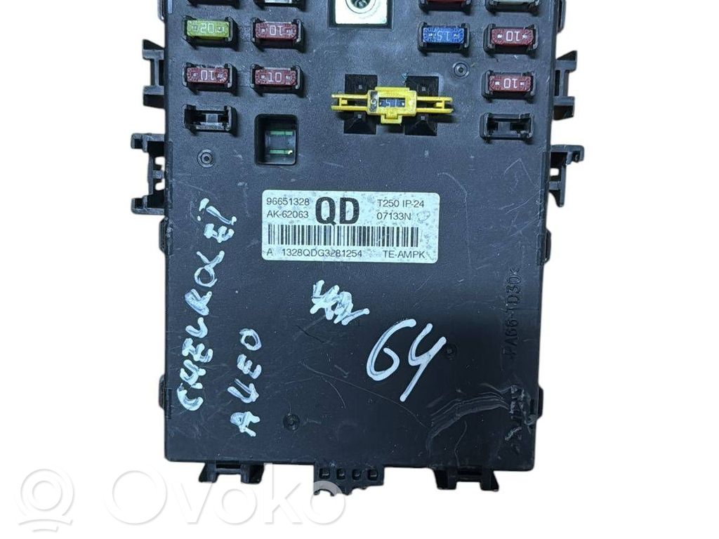Chevrolet Aveo Fuse module 