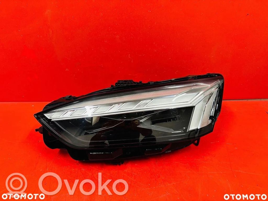 Audi A5 Headlight/headlamp 