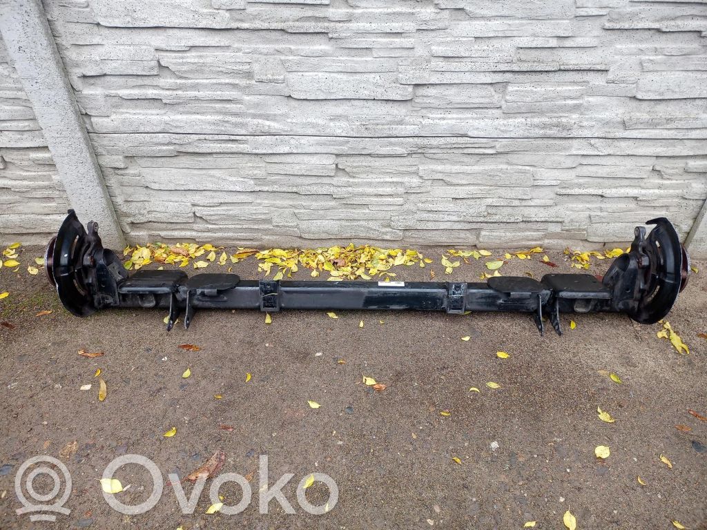 Renault Clio IV Galinis tiltas su reduktoriumi 