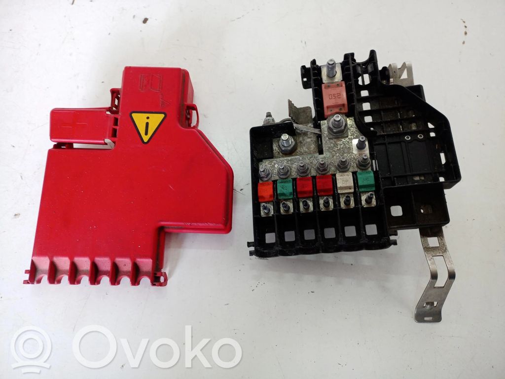 Renault Zoe Battery relay fuse 