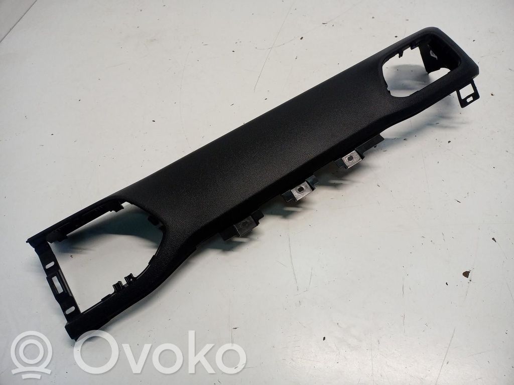Renault Master III Cornice cruscotto 