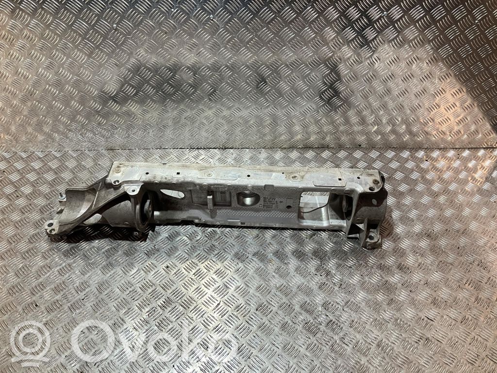 Engine mounting bracket   8842576,8842576