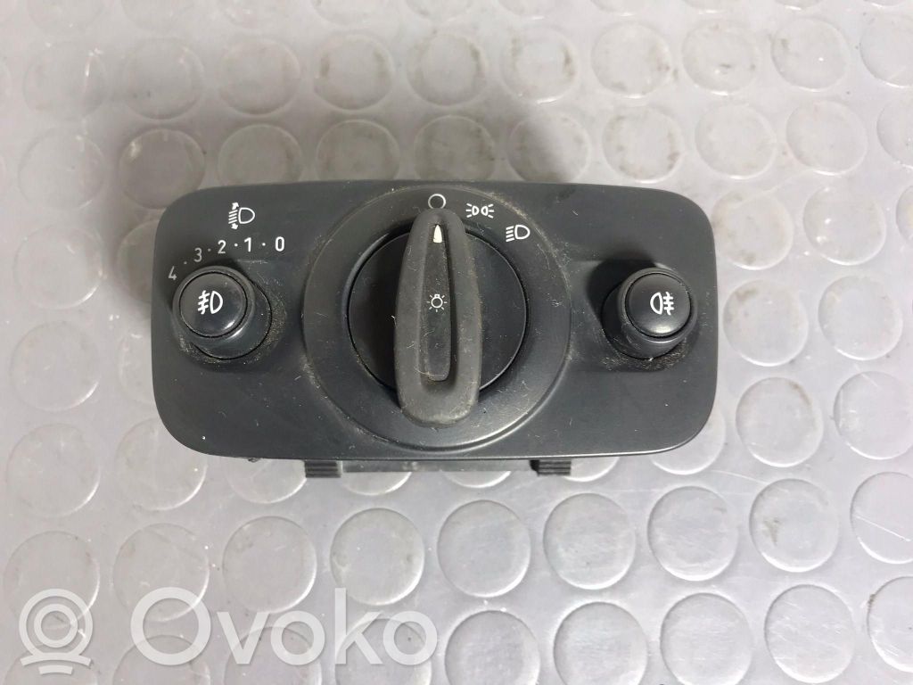 Light switch   8A6T13A024BB,8A6T13A024BB,8A6T13A024BB,LHDFWD