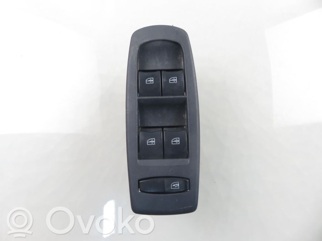 Electric window control switch   25401JY00C,25401JY00C