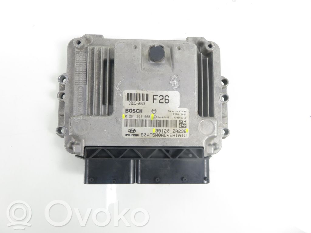 Hyundai i40 Engine control unit/module 