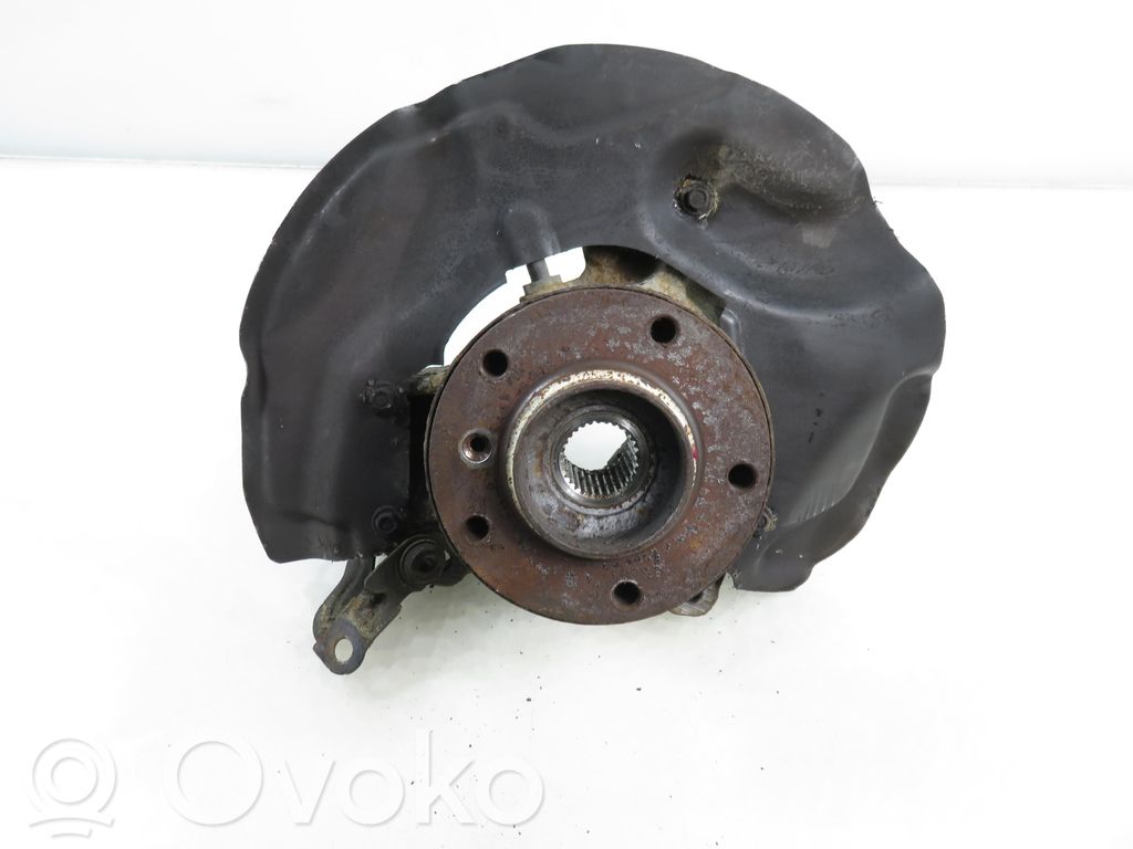 Front wheel hub spindle knuckle