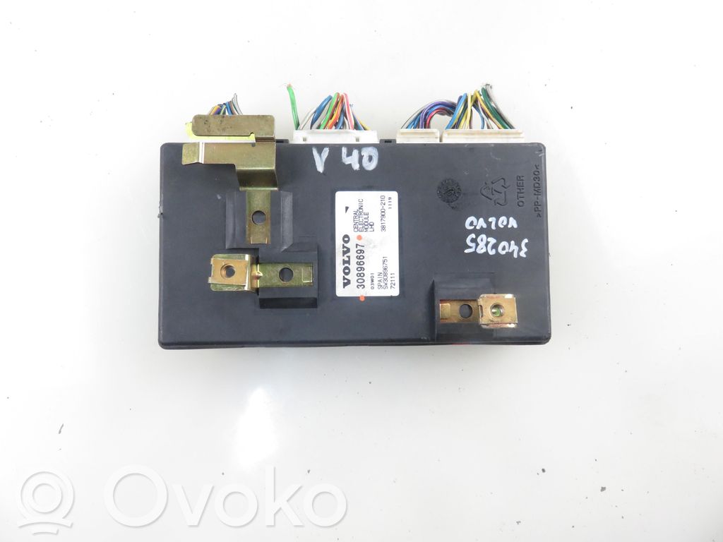 Volvo S40, V40 Central body control module 