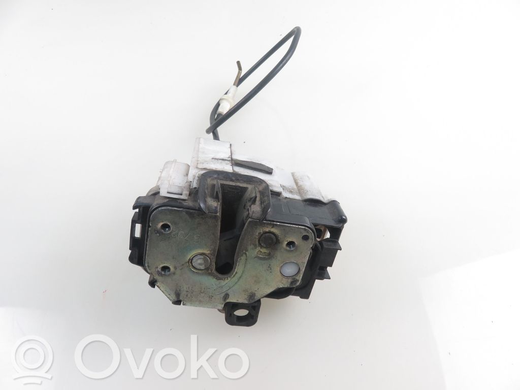 Fiat Panda II Etuoven lukko 