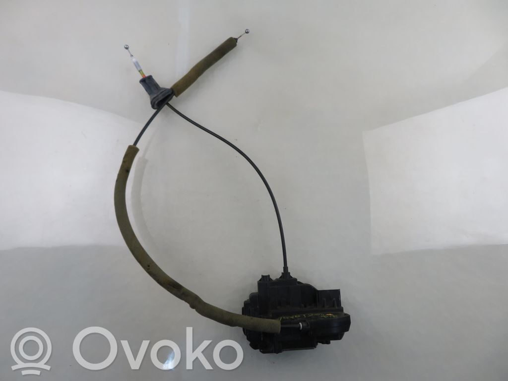 Etuoven lukko