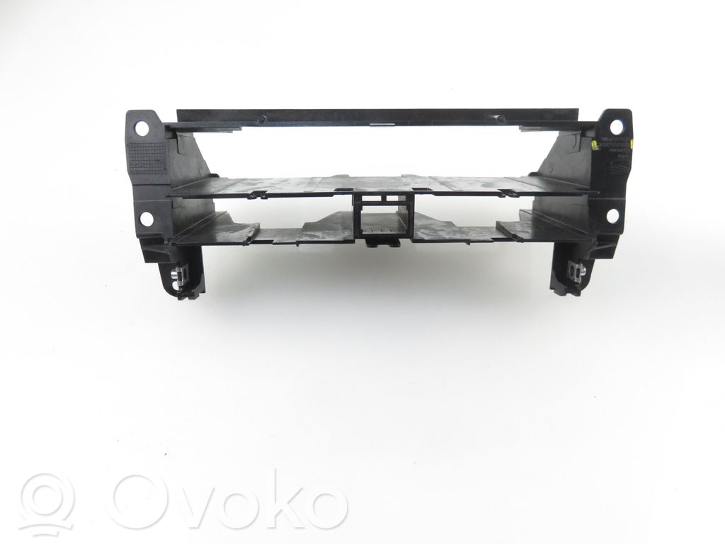 Moldura del panel (Usadas)   3R0858089A,3R0858089A