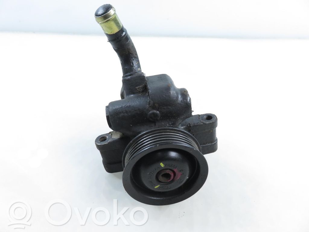 Mazda 2 Vairo stiprintuvo siurblys 