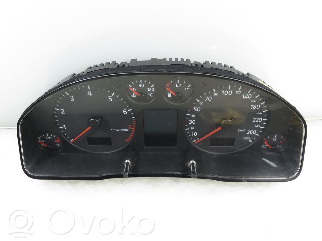 Audi A6 S6 C5 4B Speedometer (instrument cluster) 