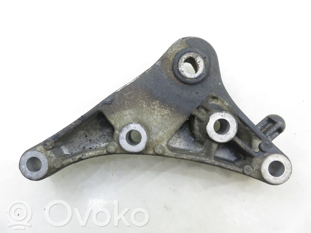 Opel Mokka Gearbox mounting bracket 
