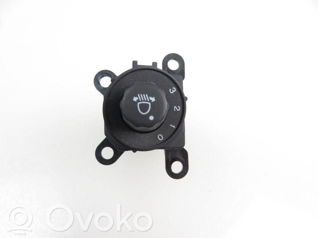 Headlight level height control switch   M30424,M30424